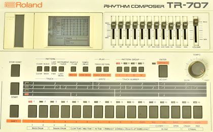 Roland-TR707